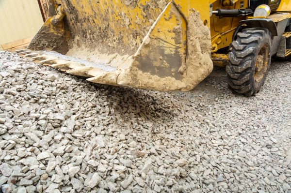 Driveway Gravel Spreading Service